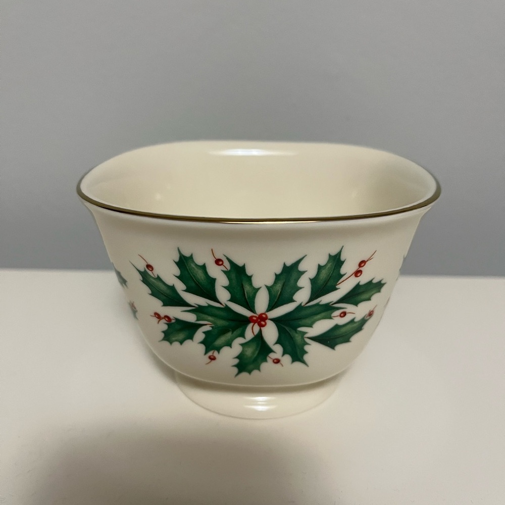 Lenox Holiday Bowl